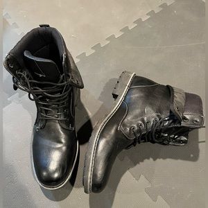 Steve Madden Boots 12